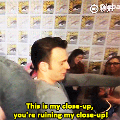 15 Gifs That Show Why Chris Evans Is a Fangirl's Dream